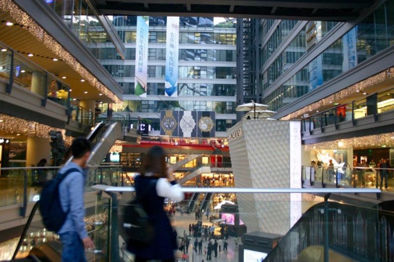 evaluar la precisión de los datos que surgen de una tienda